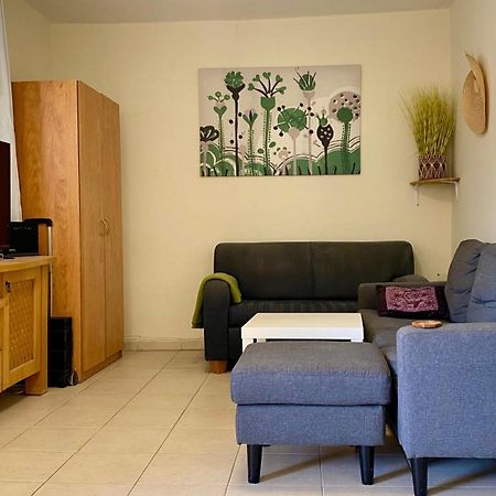 Appartement דירה יפיפיה! מיקום מעולה! אוניברסיטת בן גוריון, סורוקה, שוק, פארק! à Beersheba Extérieur photo