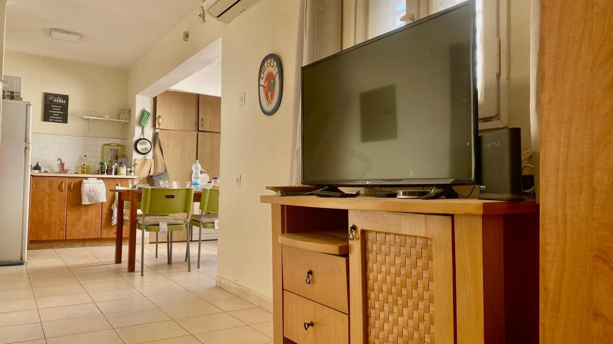 Appartement דירה יפיפיה! מיקום מעולה! אוניברסיטת בן גוריון, סורוקה, שוק, פארק! à Beersheba Extérieur photo