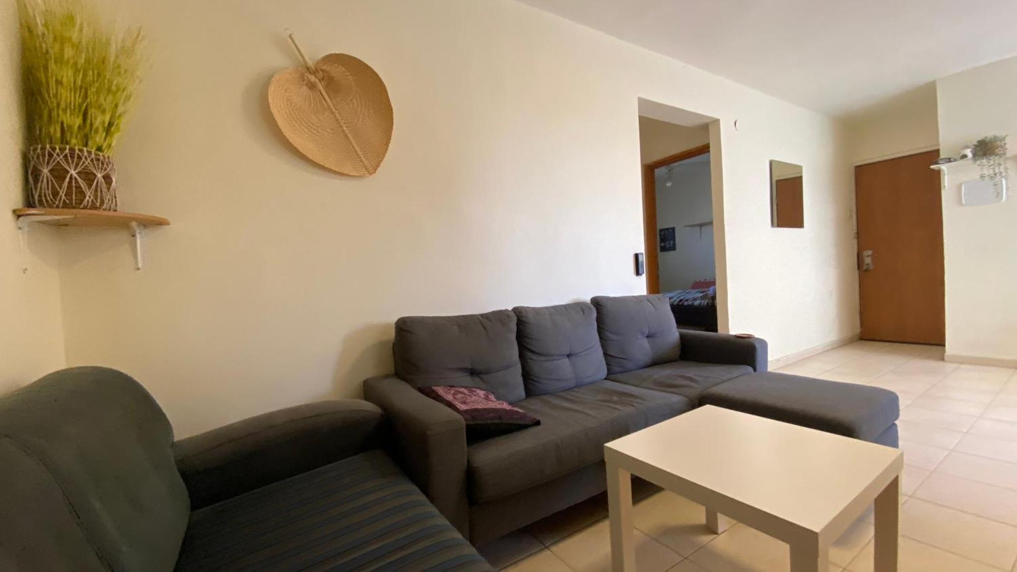 Appartement דירה יפיפיה! מיקום מעולה! אוניברסיטת בן גוריון, סורוקה, שוק, פארק! à Beersheba Extérieur photo